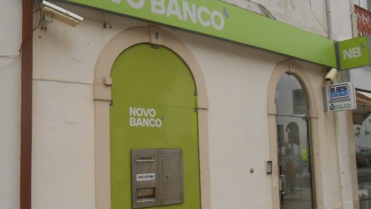 Novo Banco recusa passagem a teletrabalho no Porto