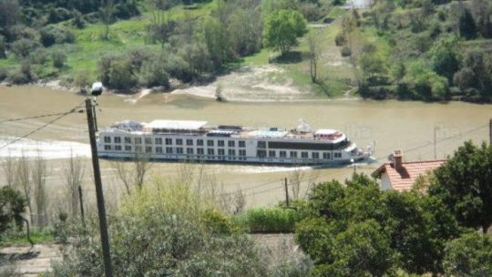 Edelweiss Gastro – Cruzeiros no Douro despede 30 trabalhadores