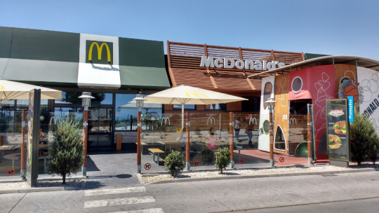 McDonald’s de Beja despede uma dezena de funcionários durante período experimental