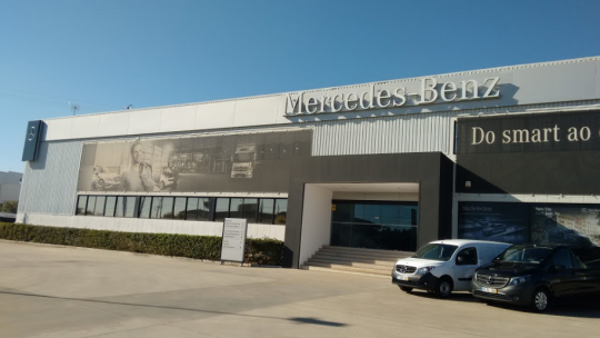 Concessionário da Mercedes-Benz em Vila Franca de Xira manda para lay off quem não aceita férias forçadas