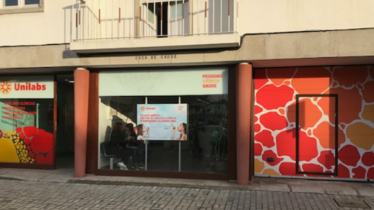 Unilabs: diretor, ex-deputado do PSD, anuncia férias forçadas e tira horas e dias de férias